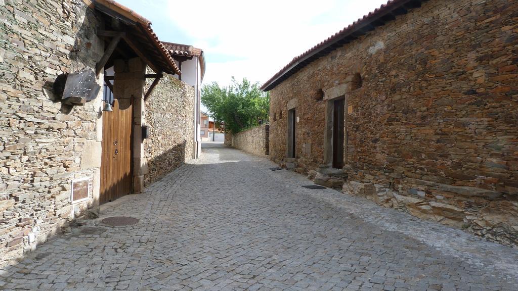 Casas De Campo Da Quinta Entre Rios Mirandela Eksteriør bilde