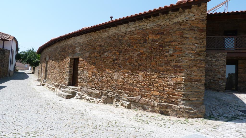 Casas De Campo Da Quinta Entre Rios Mirandela Eksteriør bilde